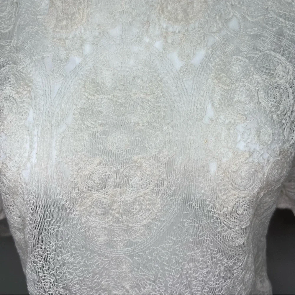 𝅺ZARA Lace Off White Blouse Size Small - Picture 3 of 8